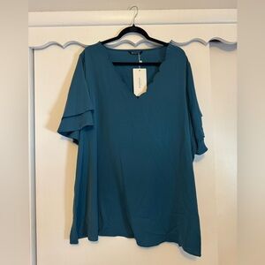 NWT BloomChic Teal Scalloped Blouse